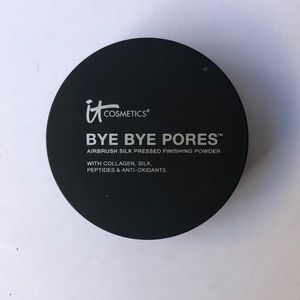 It Cosmetics Bye Bye Pores Powder